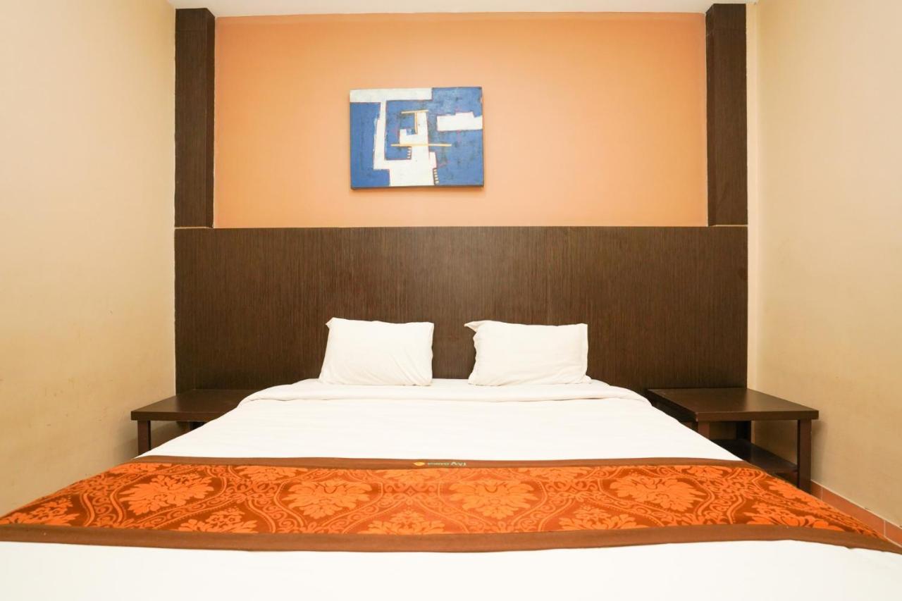 Avi Hotel Surabaja Zewnętrze zdjęcie