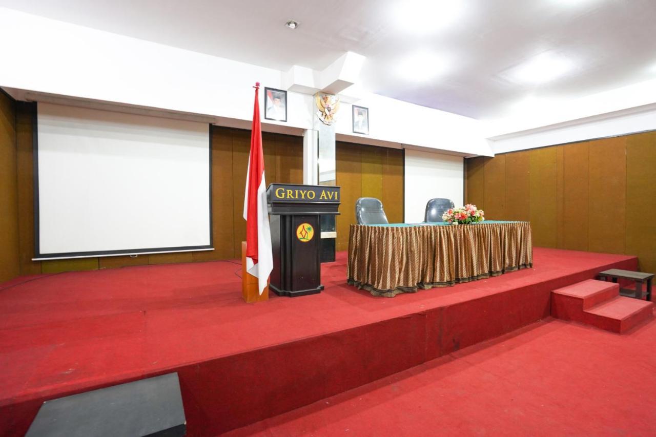 Avi Hotel Surabaja Zewnętrze zdjęcie