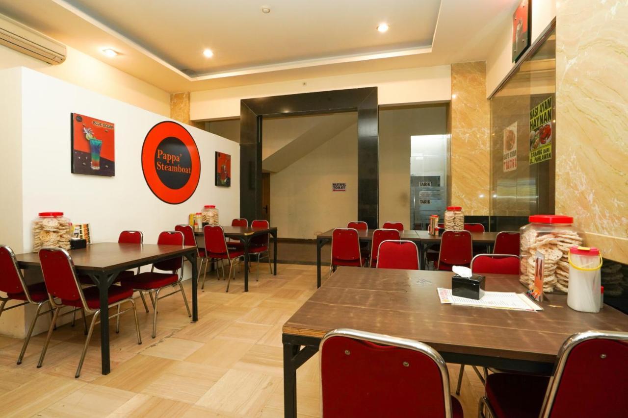 Avi Hotel Surabaja Zewnętrze zdjęcie